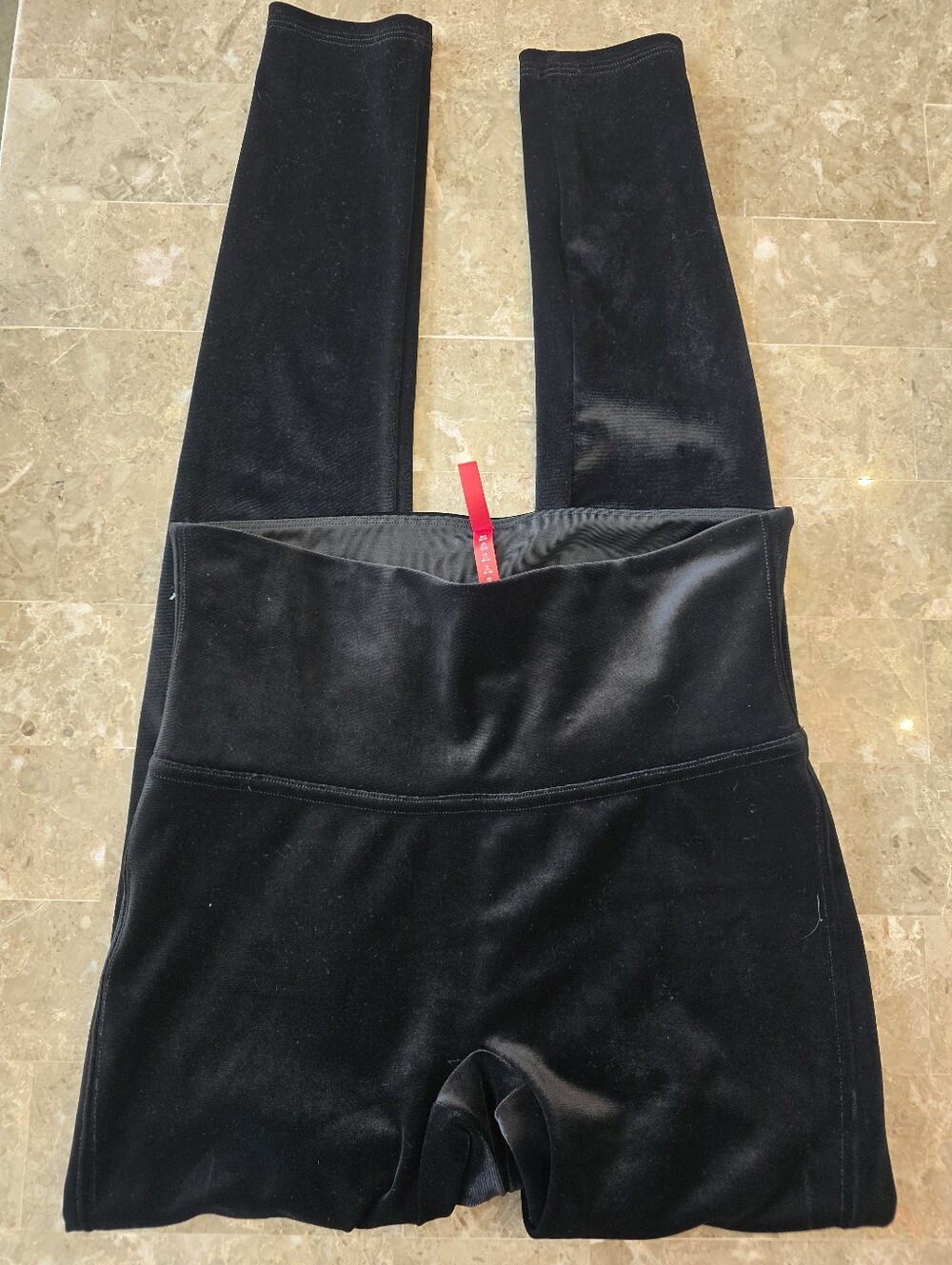 SPANX Black Velvet Sculpting Leggings Sz M